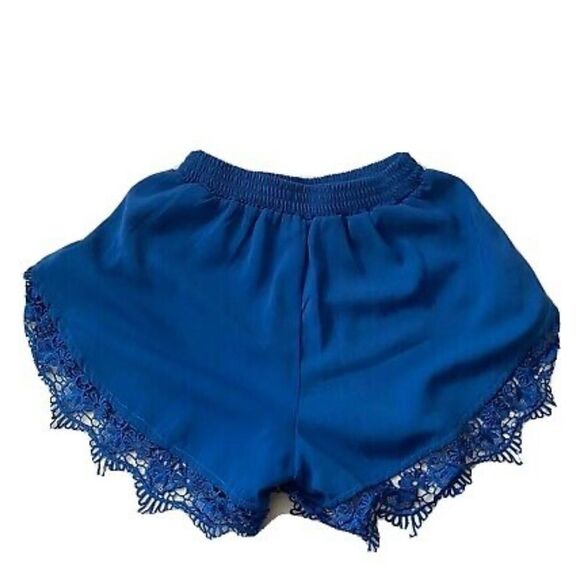 TOBI blue lace shorts​​ - Picture 2 of 2